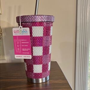 20 ounce Glitz Pink and White Rhinestone Tumbler